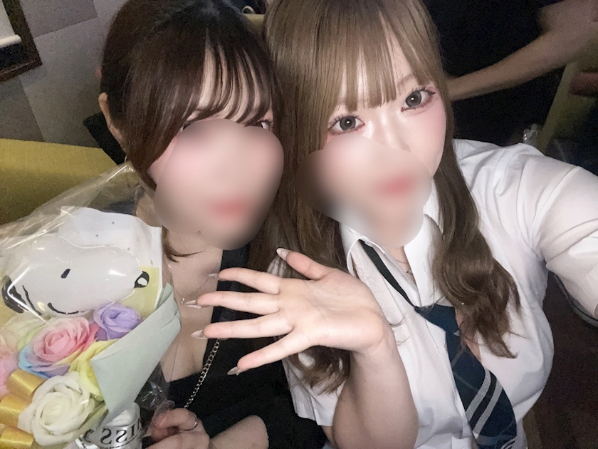 キャスト同士で撮影した仲良し写真