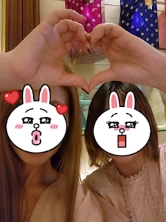 津軽　とも子「みんなで写真撮ってみた😘」