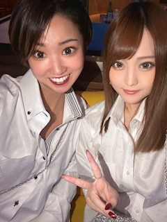 りりちゃん💖 CAPONE「大好きな舞ちゃん来てくれた🫶🏻♥️」