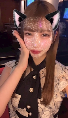 りあ GIRLS BAR EAST・イースト - 中洲のガールズバー
