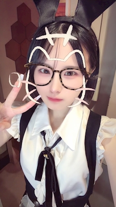 きら(OH!RE:VILLA「います✌️🫶」