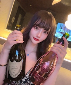 𝓔𝓡𝓘𝓝𝓐 club Jesus・ジーザス - 新松戸のキャバクラ
