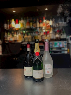 パパ「W様、シャンパンご馳走様でした。」