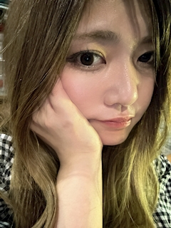 プロフィール写真2・まゆ｜PUB Queen・クイーン - 西大島のパブ/スナック