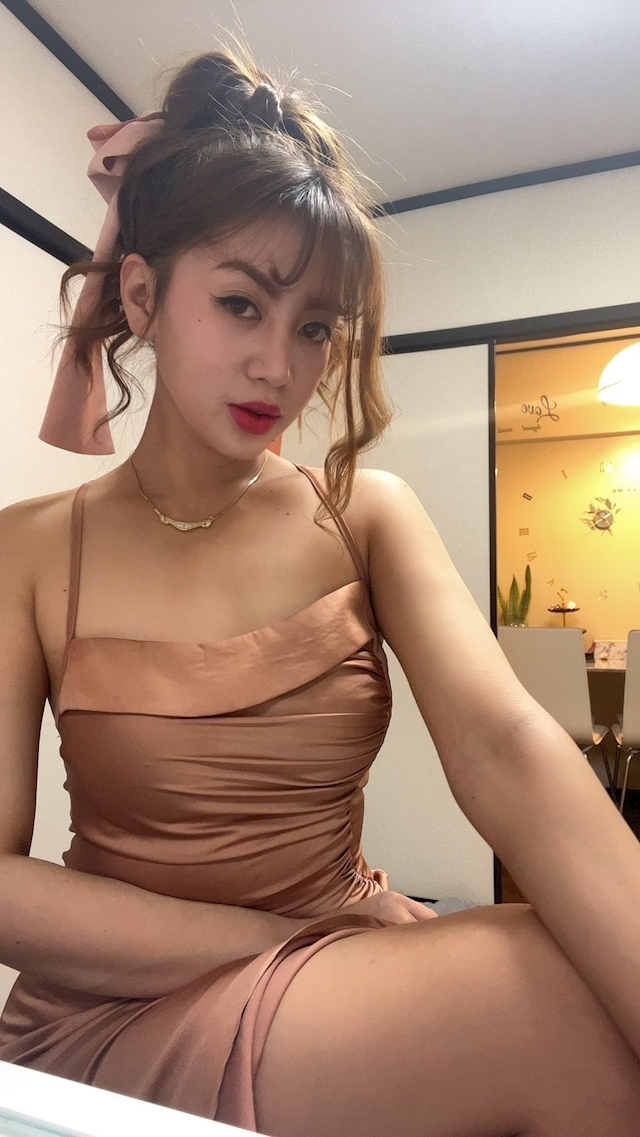 YUMI THE CROWN