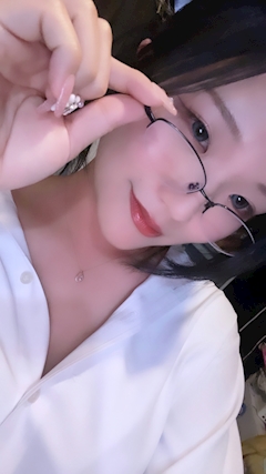 プロフィール写真11・ウナ【千葉sonica】|Girl's Bar Sonica・ソニカ - 千葉・富士見町のガールズバー