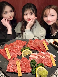 千春「系列店ラウンジのママさん達と焼肉へ🥩‪」