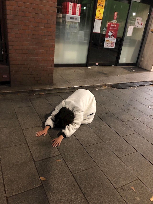 プロフィール写真4・黒月 麗｜