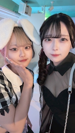 なつき「🦋🌙」