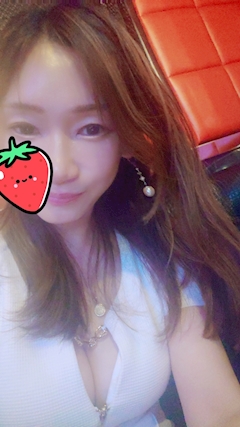 プロフィール写真8・💛💛🌈いろは🌈💛💛｜mrs.J 名駅西・ミセスジェイ メイエキニシ - 名古屋 名駅の熟女パブ/熟女キャバクラ