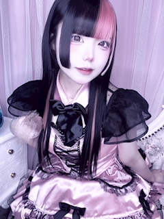プロフィール写真5・🩷 もち子しゃん 🩷｜愛迷十字架 ～あいまいくろす～・アイマイクロス - 池袋東口のコンカフェ