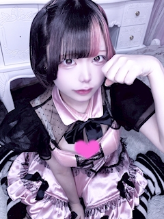 プロフィール写真7・🩷 もち子しゃん 🩷｜愛迷十字架 ～あいまいくろす～・アイマイクロス - 池袋東口のコンカフェ