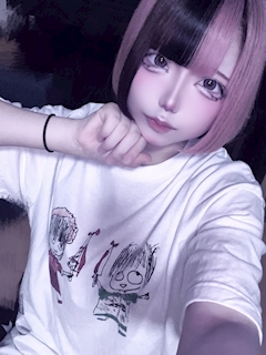 プロフィール写真20・🩷 もち子しゃん 🩷｜愛迷十字架 ～あいまいくろす～・アイマイクロス - 池袋東口のコンカフェ