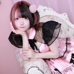 プロフィール写真2・🩷 もち子しゃん 🩷｜愛迷十字架 ～あいまいくろす～・アイマイクロス - 池袋東口のコンカフェ
