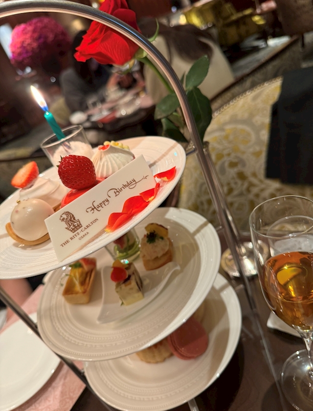 プロフィール写真5・🍾LOUNGEeight8🍾かりんです💜🐈⬛🖤|