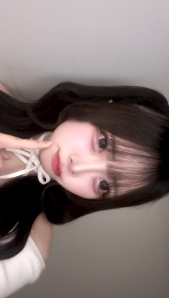 あむ💝TRANES（トラネス）「前髪切りました」