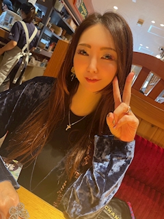 プロフィール写真2・星野れいな｜R・アール - 名古屋 名駅のキャバクラ