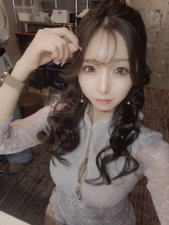 あやね「出勤したなり～」