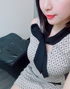 プロフィール写真1・ゆりか｜CLUB SECHS・ゼクス - 高槻のキャバクラ