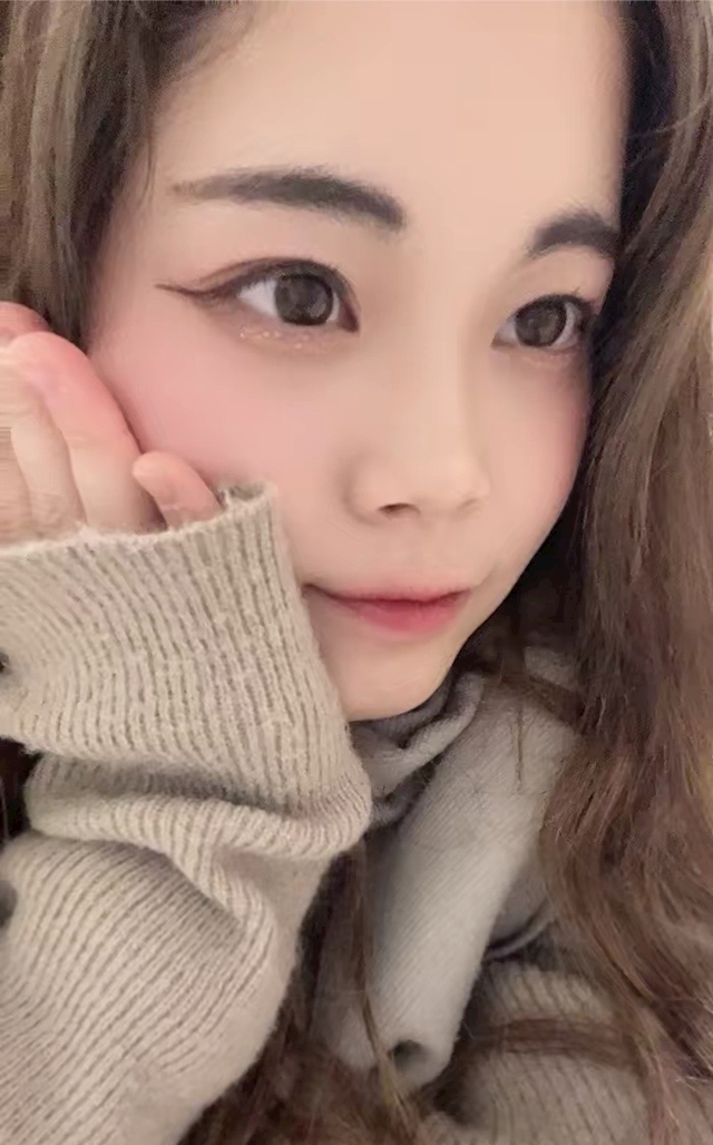 プロフィール写真2・姫野 栞里 (Day)｜