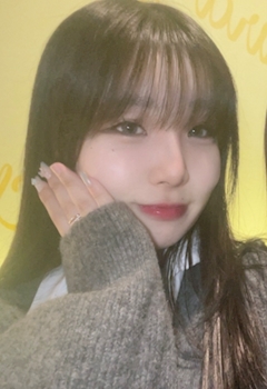 プロフィール写真1・ゆり🏫3BS｜3年B組 宗右衛門校 - ミナミのガールズバー