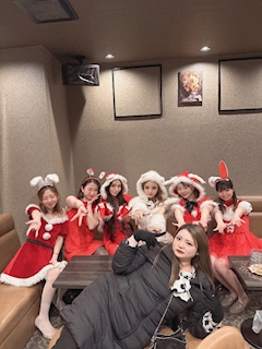 さくら「今年のクリスマスはなにしようかな～🎄」