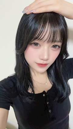 プロフィール写真5・まりん｜Concafe & Lounge Hi-Potion・ハイポーション - 池袋東口のコンカフェ