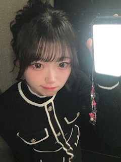 つき「華金⟡.·」