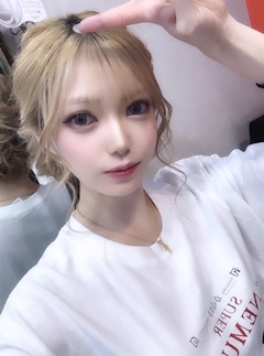 プロフィール写真1・RENA｜20241226
