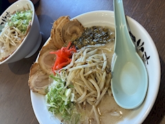 あや