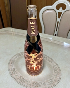 プロフィール写真4・柴田　唯（まどぴー)｜lounge garden・ラウンジガーデン - 豊田のクラブ/ラウンジ