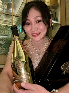 プロフィール写真3・柴田　唯（まどぴー)｜lounge garden・ラウンジガーデン - 豊田のクラブ/ラウンジ