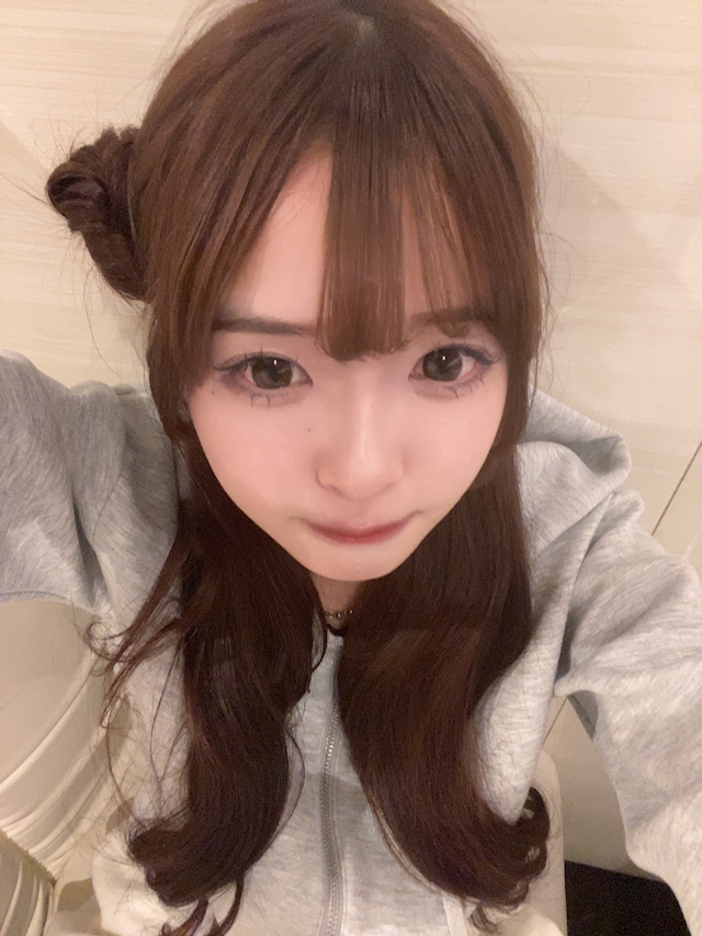 プロフィール写真2・みかな　はちくろ｜