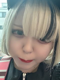 プロフィール写真2・なつみ|ダーツ&カラオケ&ガールズ White Angel・ダーツ カラオケ ガールズ ホワイトエンジェル - 葛西のガールズバー