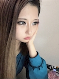 ゆりな