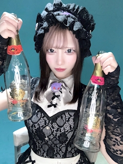 プロフィール写真8・れお｜りざれくしょん！・リザレクション！ - 梅田 堂山のコンカフェ