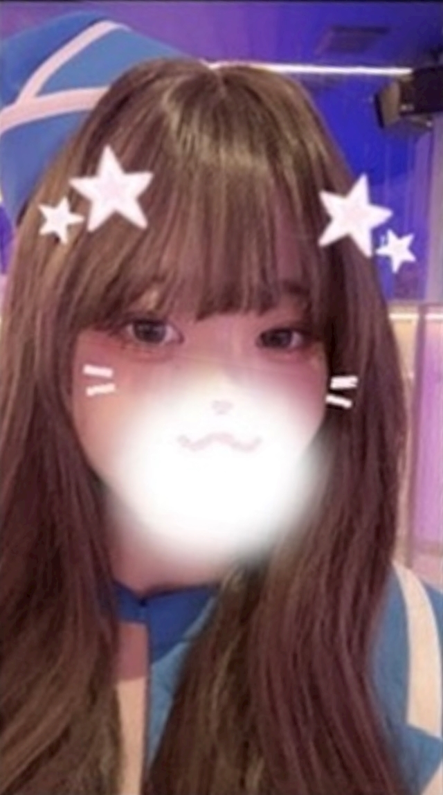 プロフィール写真2・リリカ　economy｜