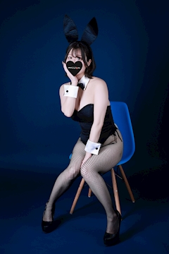 プロフィール写真2・💚🩷🩵Bubbles🩵🩷💚｜Bunny’s Bar MILLION  ススキノ南4条通店・ミリオン - すすきののガールズバー