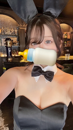 プロフィール写真1・💚🩷🩵Bubbles🩵🩷💚｜Bunny’s Bar MILLION  ススキノ南4条通店・ミリオン - すすきのガールズバー