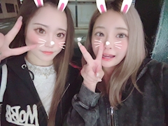 あいり「出勤しました🙌🏻💕」
