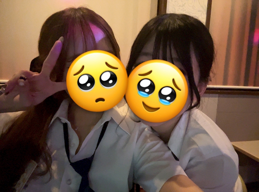 キャスト同士で撮影した仲良し写真