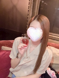 プロフィール写真1・あゆみ|美酒乱 離宮・ミシュラン リキュウ - 名駅 東口の熟女パブ/熟女キャバクラ