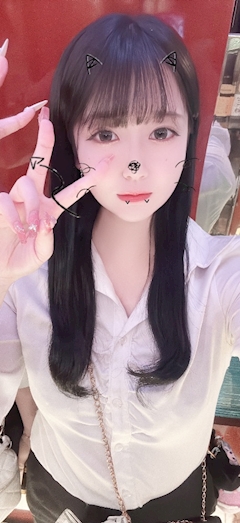 つばき　シュシュ秋葉原「5/7💙」