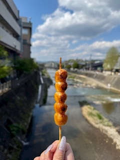 女の子