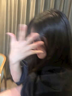 プロフィール写真5・かんな|コンセプトカフェ 夢見る廃教会〜明日死ぬかもしれないぢゃん〜・コンセプトカフェユメミルハイキョウカイ - 新潟駅前のガールズバー