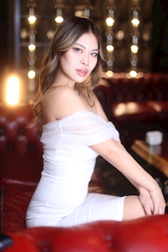 プロフィール写真5・丁羅乃 リサ|柏 キャバクラ・ビコーズ