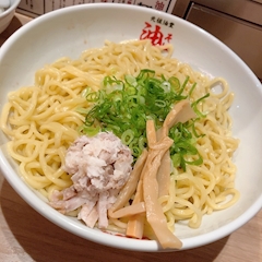 めい