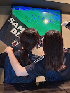 りさママ💚池袋カラオケバーMetty🌴「この店、新しく出来たらしいよ😁💕」