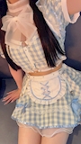女の子