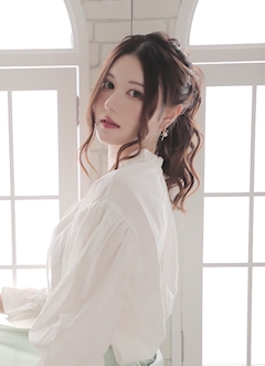 プロフィール写真5・嬉野 未和|Free lounge Star Rain・スターレイン - すすきののクラブ/ラウンジ